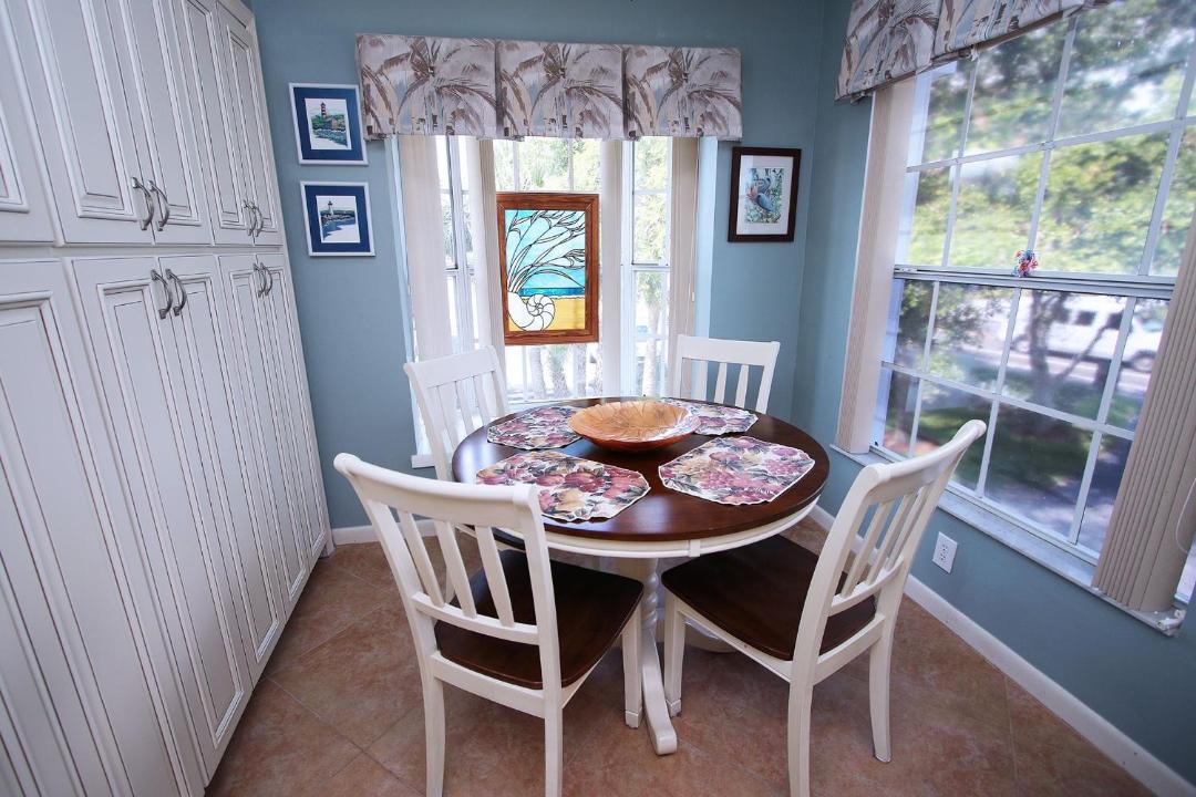 Photo of Livingroom in Indian Shores