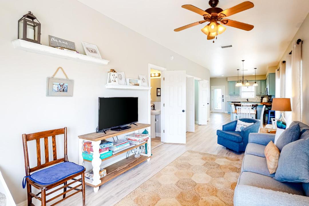Photo of Livingroom in Fort Morgan