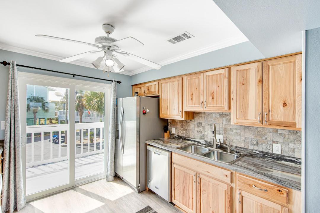 Photo of Kitchen in Navarre Beach