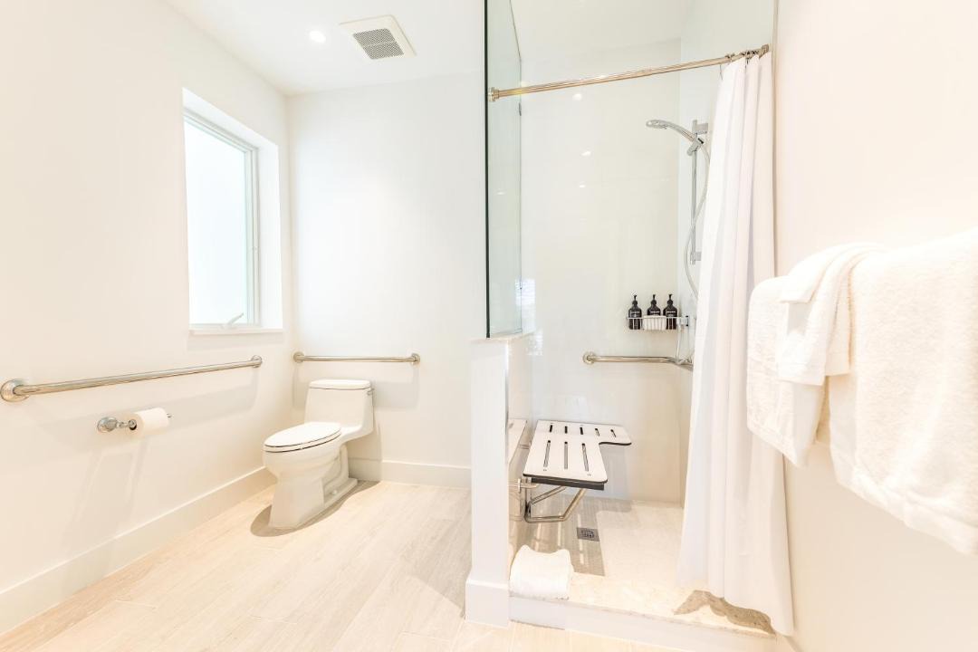 Photo of Bathroom in Islamorada