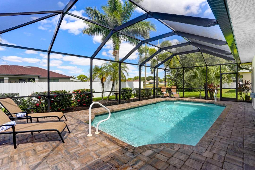 Photo of Outdoor in Pelican
