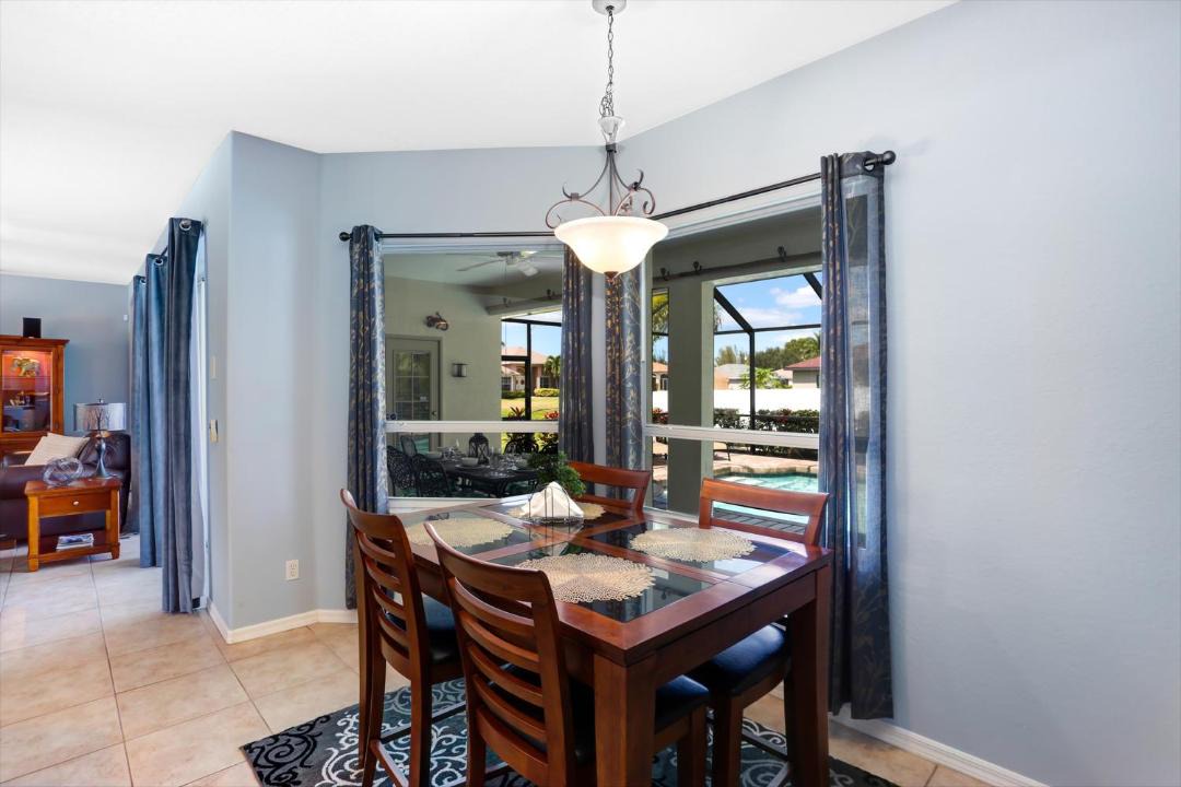 Photo of Livingroom in Pelican