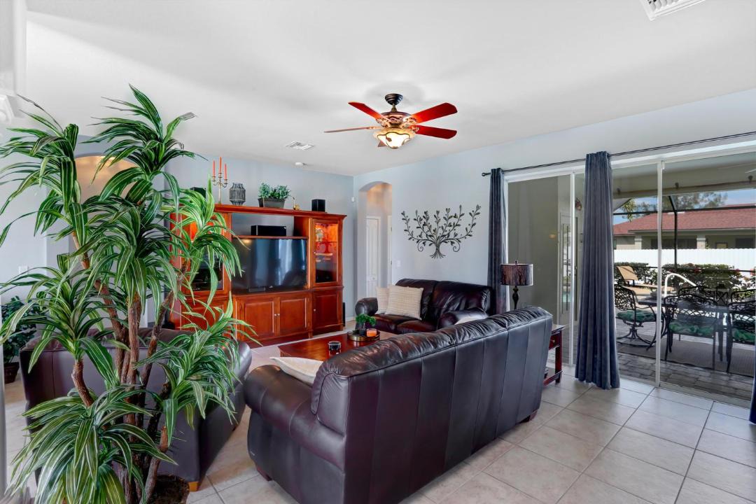 Photo of Livingroom in Pelican