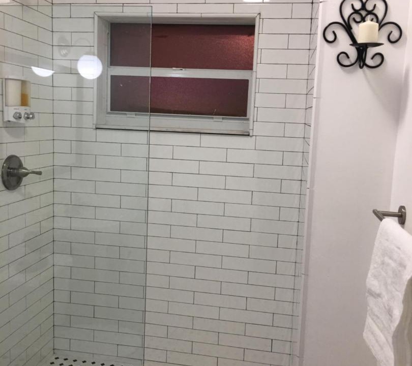 Photo of Bathroom in Coral Way