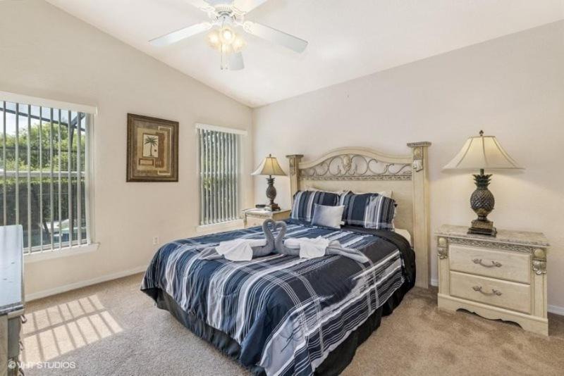 Photo of Bedroom in Greater Groves