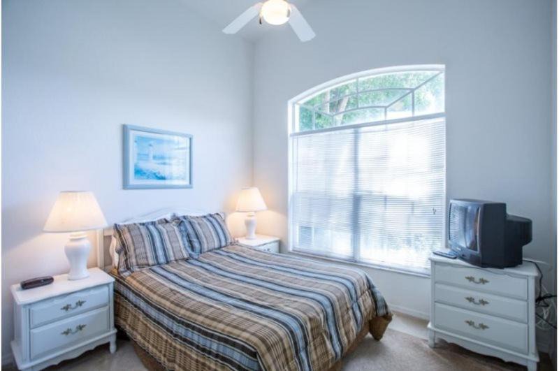 Photo of Bedroom in Pinewood Country Estates