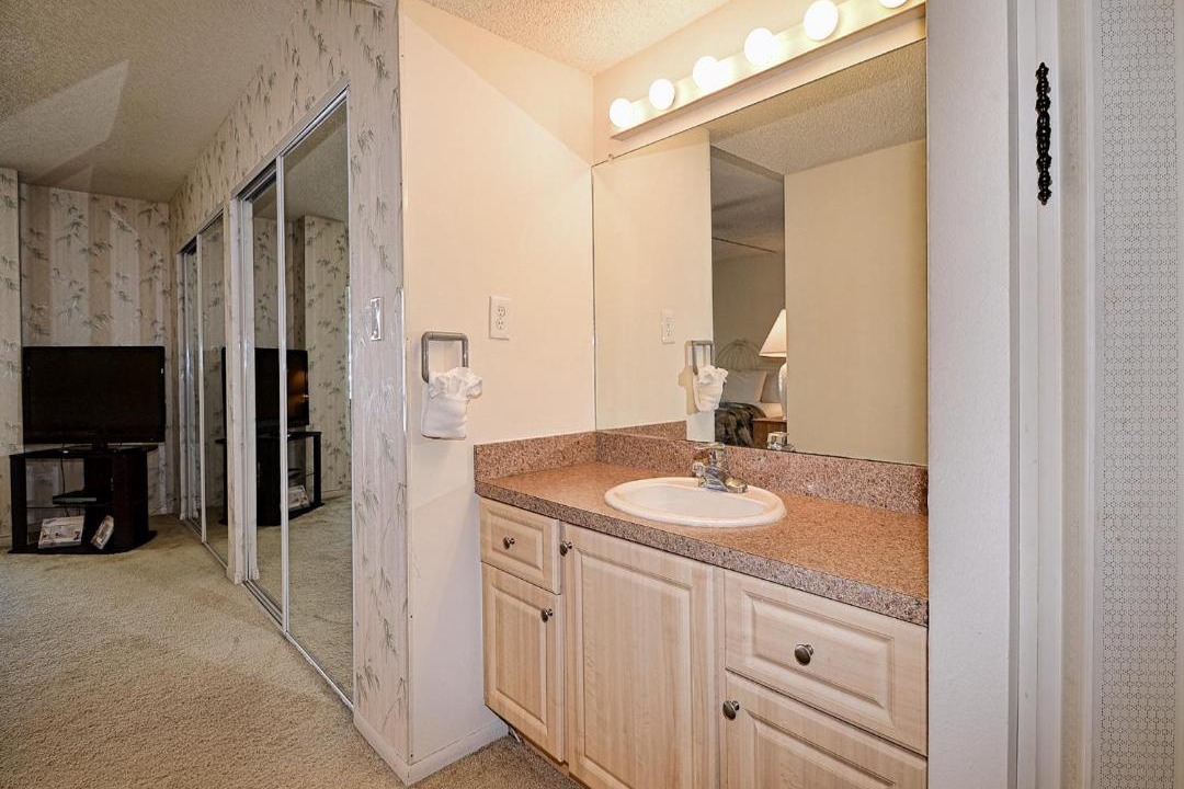 Photo of Kitchen in Clearwater Beach