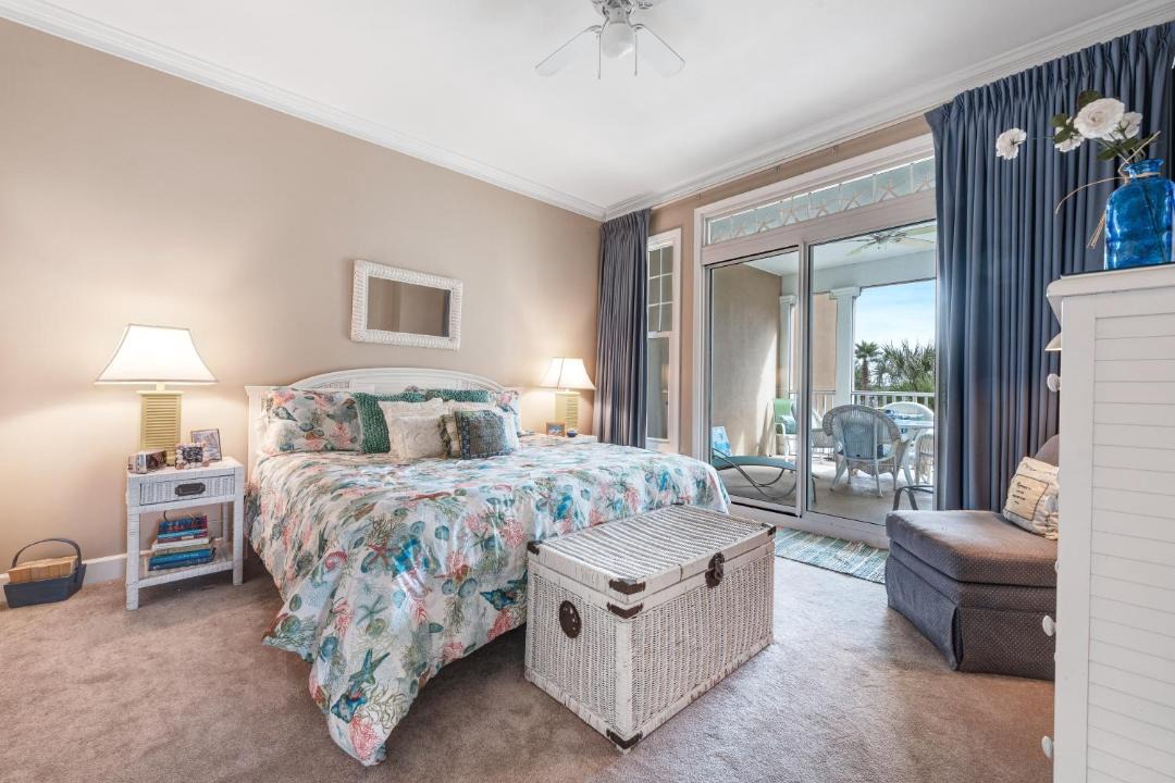 Photo of Bedroom in Upper Grand Lagoon