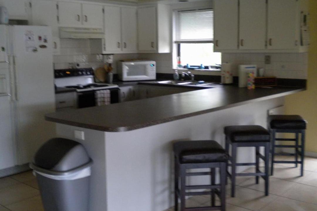 Photo of Kitchen in Mid Island