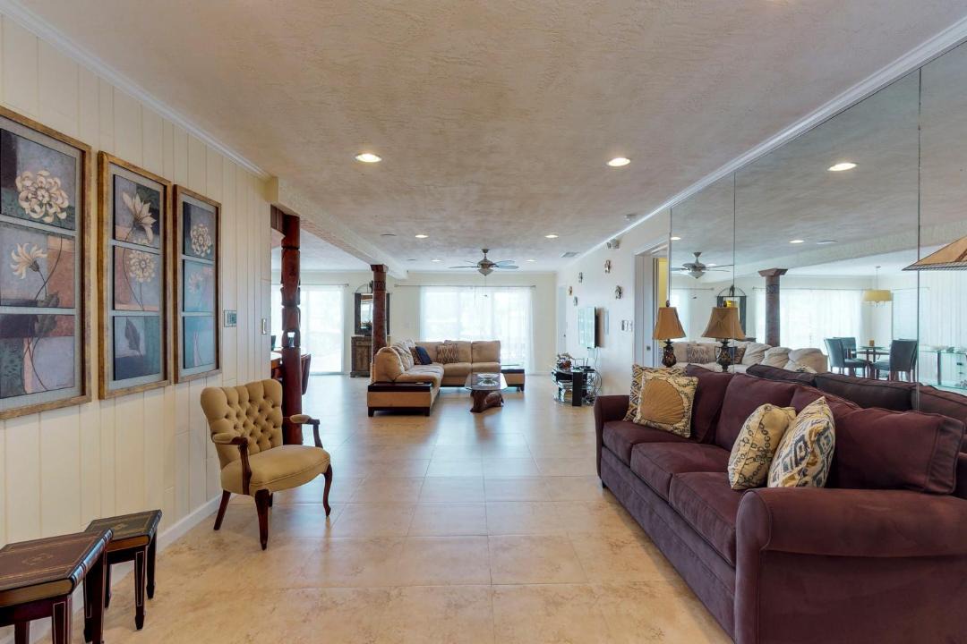 Photo of Livingroom in Marathon