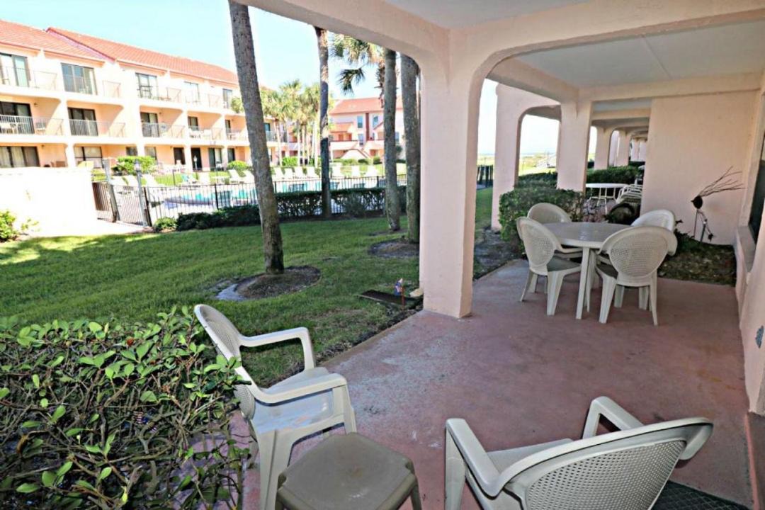 Photo of Patio Balcony in Butler Beach