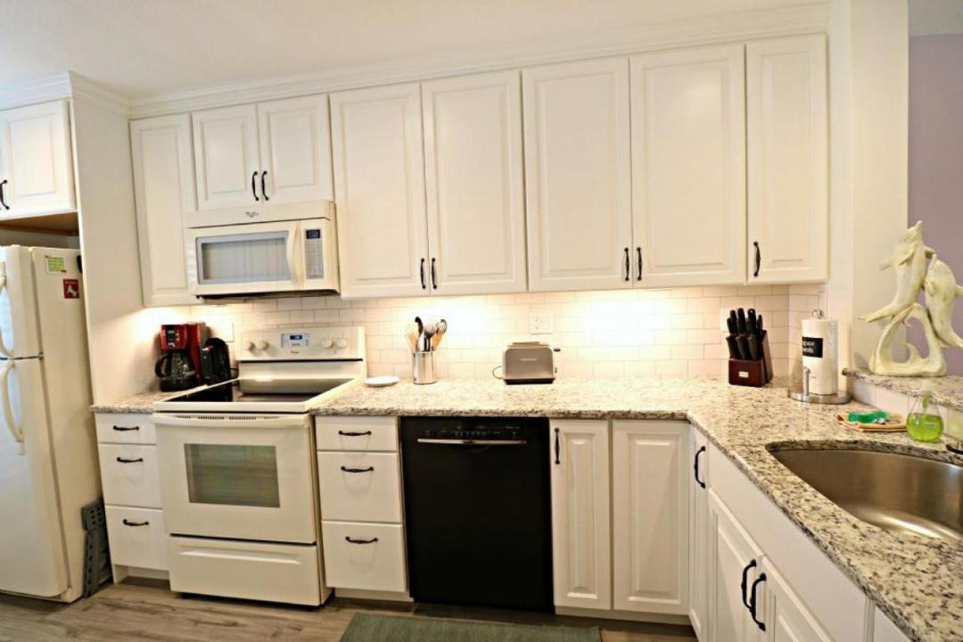 Photo of Kitchen in Butler Beach