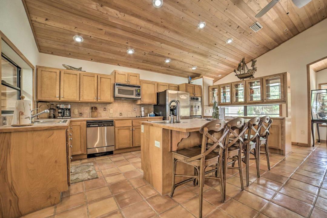 Photo of Kitchen in Welaka