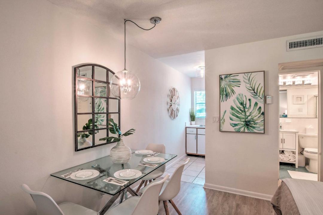 Photo of Livingroom in Old Naples