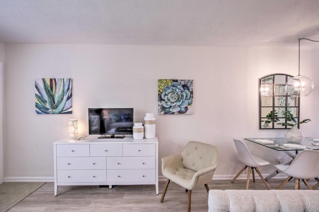 Photo of Livingroom in Old Naples