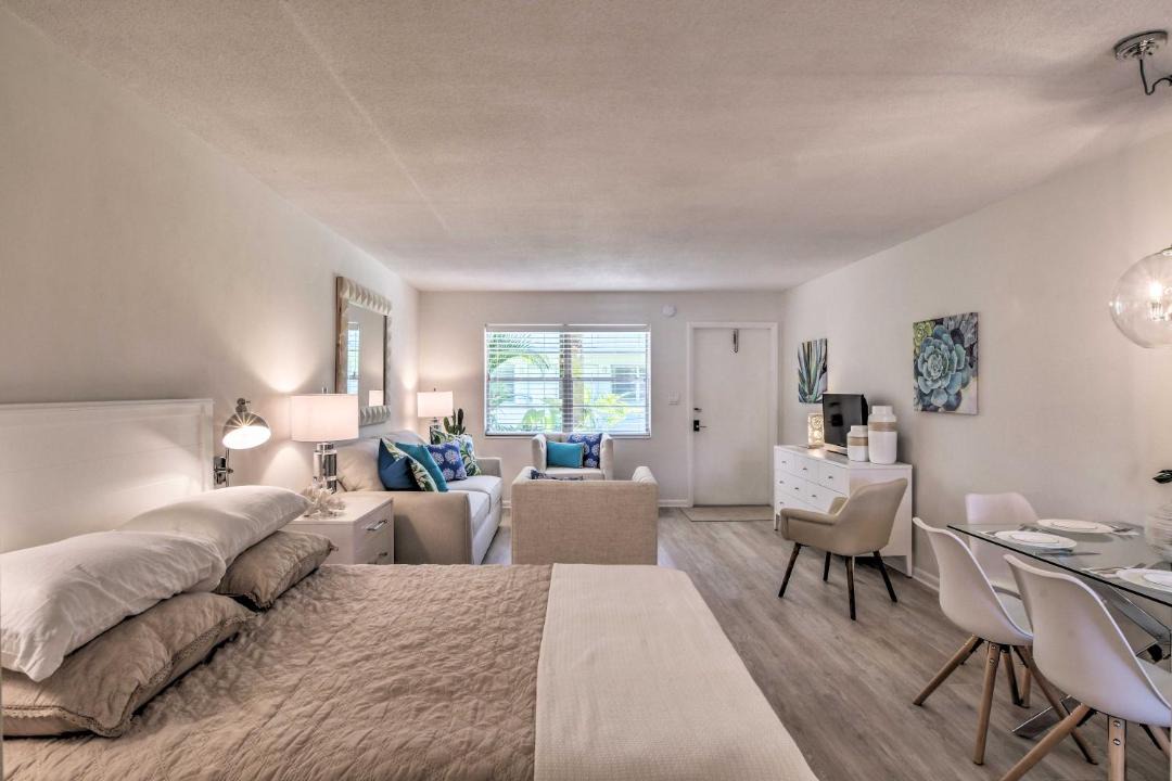 Photo of Livingroom in Old Naples