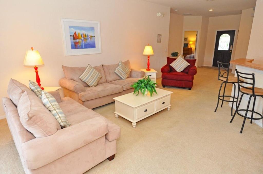 Photo of Livingroom in Four Corners