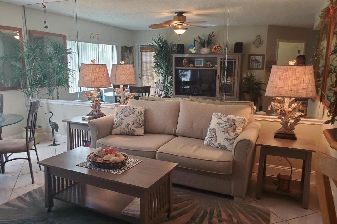 Photo of Livingroom in Tierra Verde