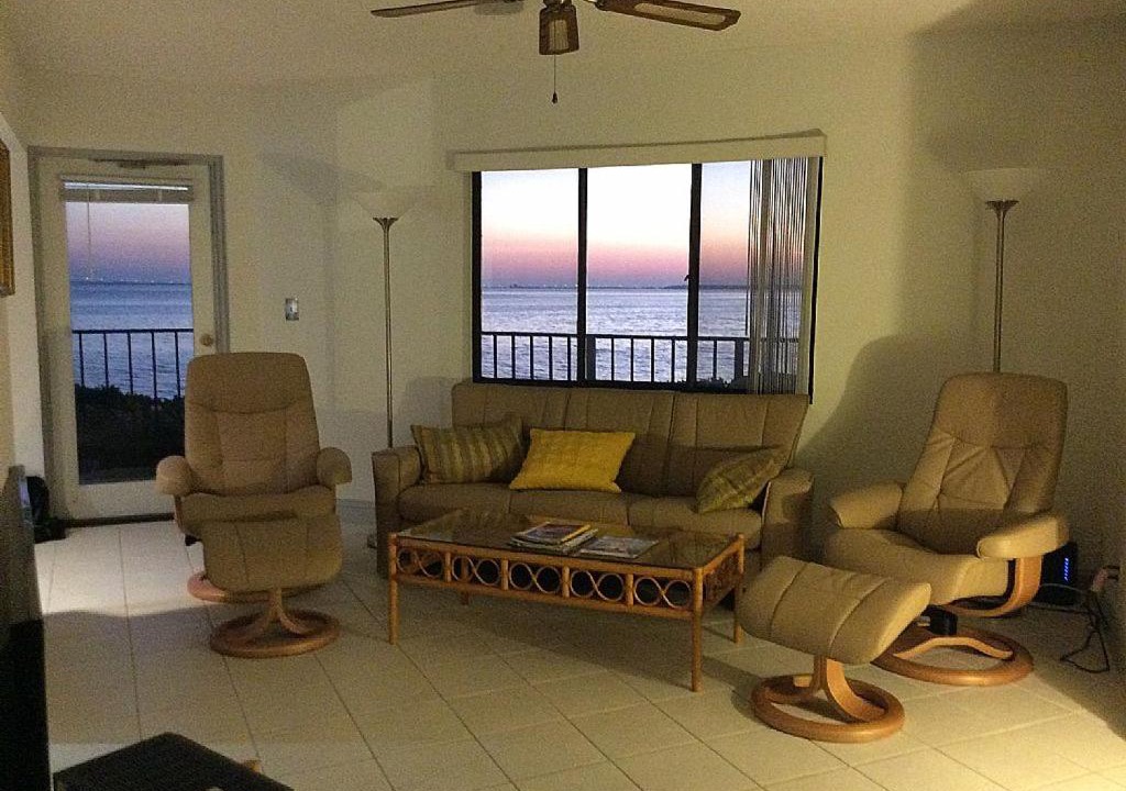 Photo of Livingroom in Tierra Verde