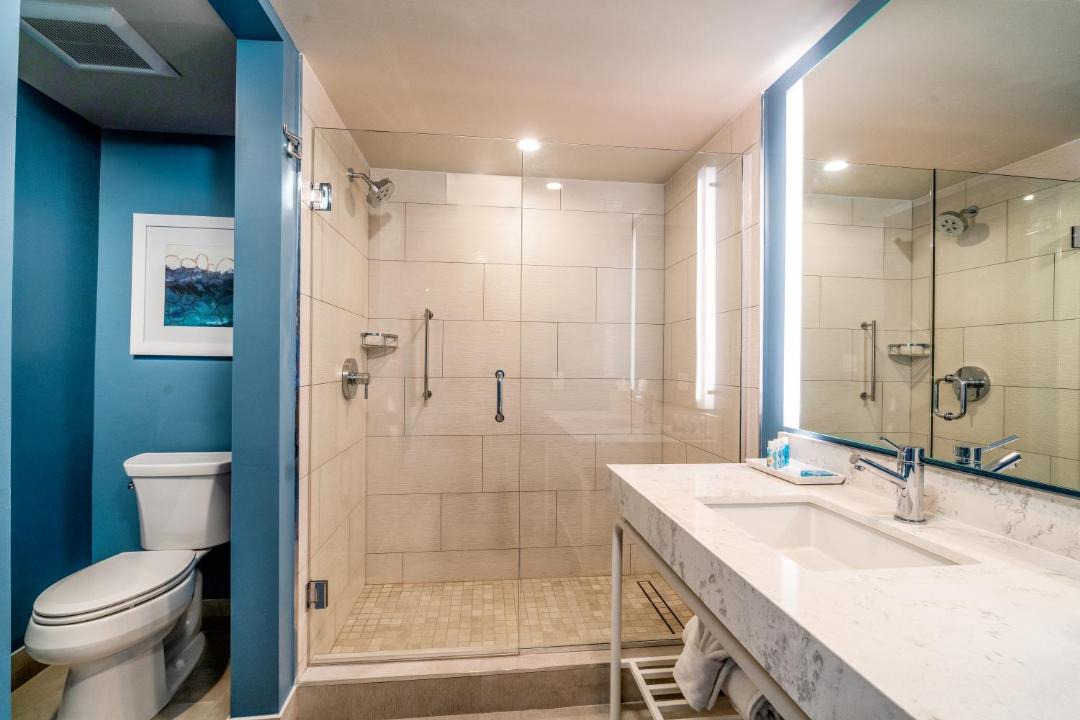 Photo of Bathroom in Islamorada