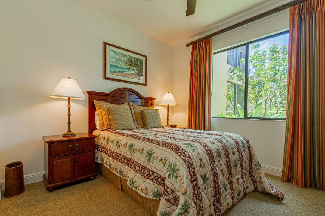 Photo of Bedroom in Royal Harbor
