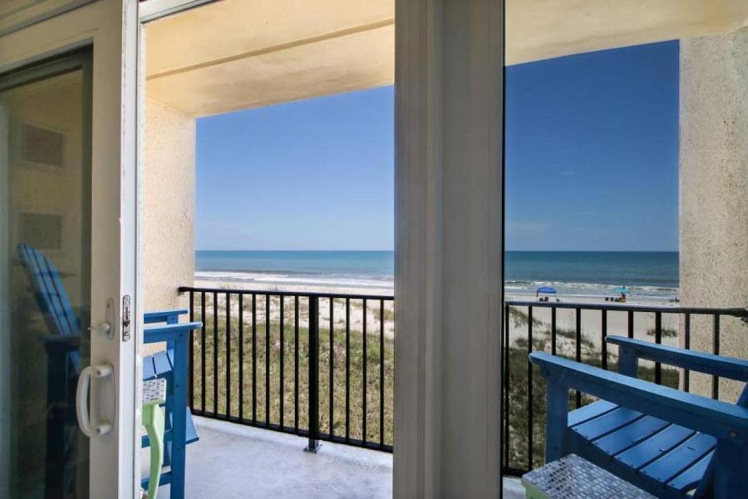 Photo of Patio Balcony in Ocean Cay