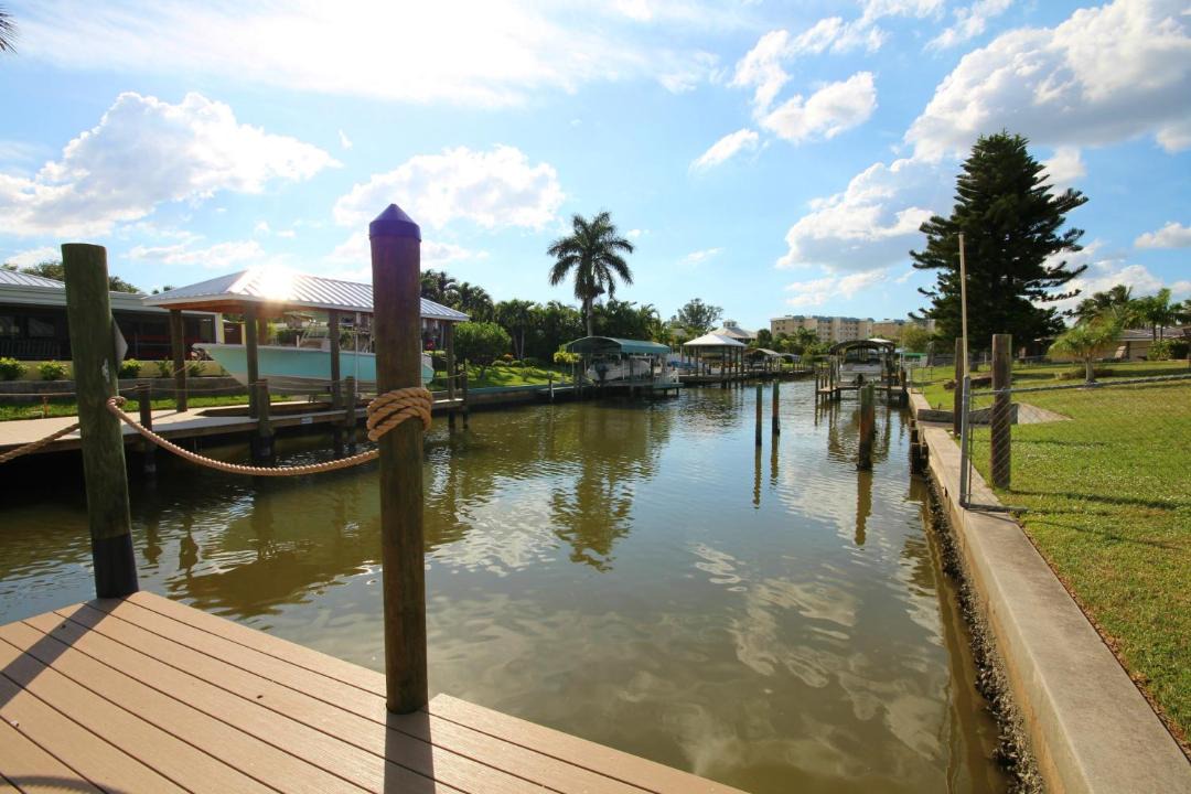 Photo of Outdoor in Mid Island