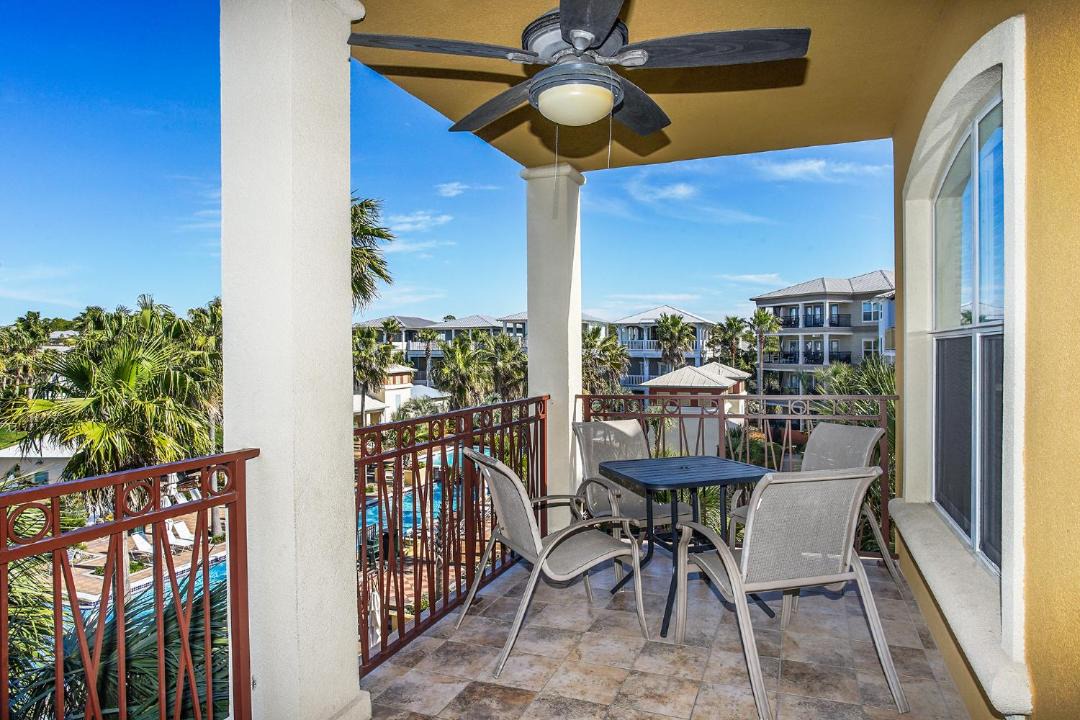 Photo of Patio Balcony in Seacrest Beach