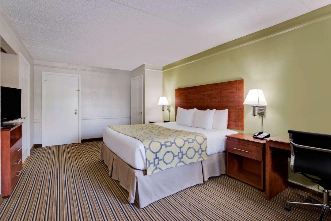 Photo of Bedroom in Doctors Inlet