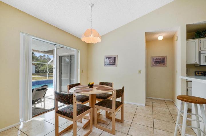 Photo of Livingroom in Indian Ridge