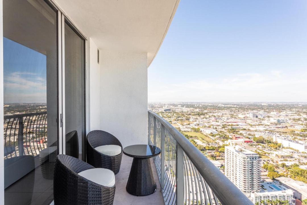 Photo of Patio Balcony in Edgewater