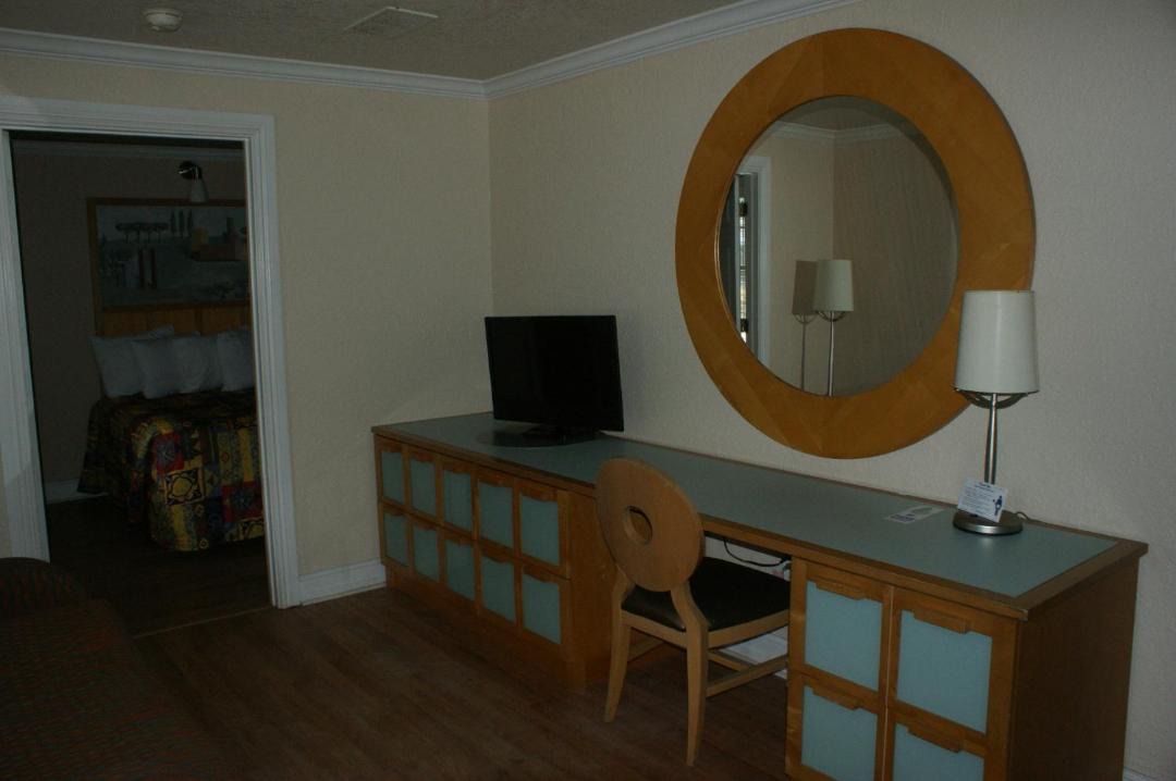 Photo of Livingroom in New Smyrna Beach