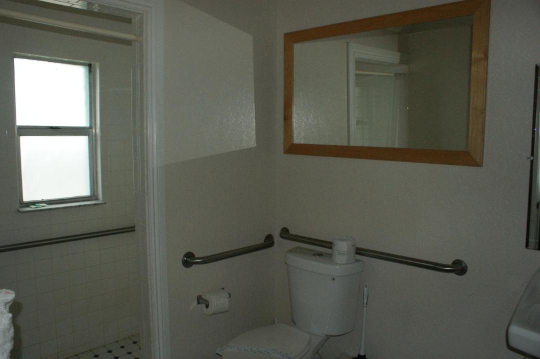 Photo of Bathroom in New Smyrna Beach