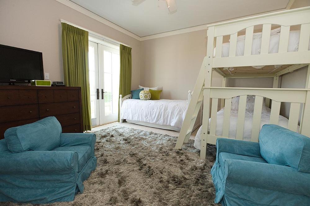 Photo of Livingroom in Gulf District