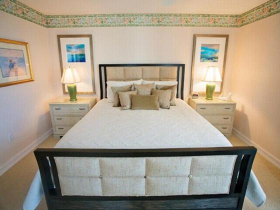Photo of Bedroom in Park Shore