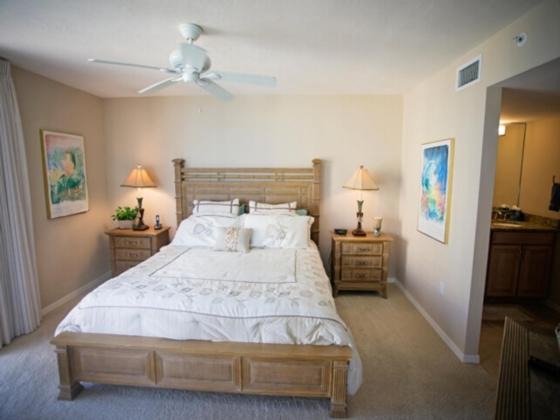 Photo of Bedroom in Park Shore