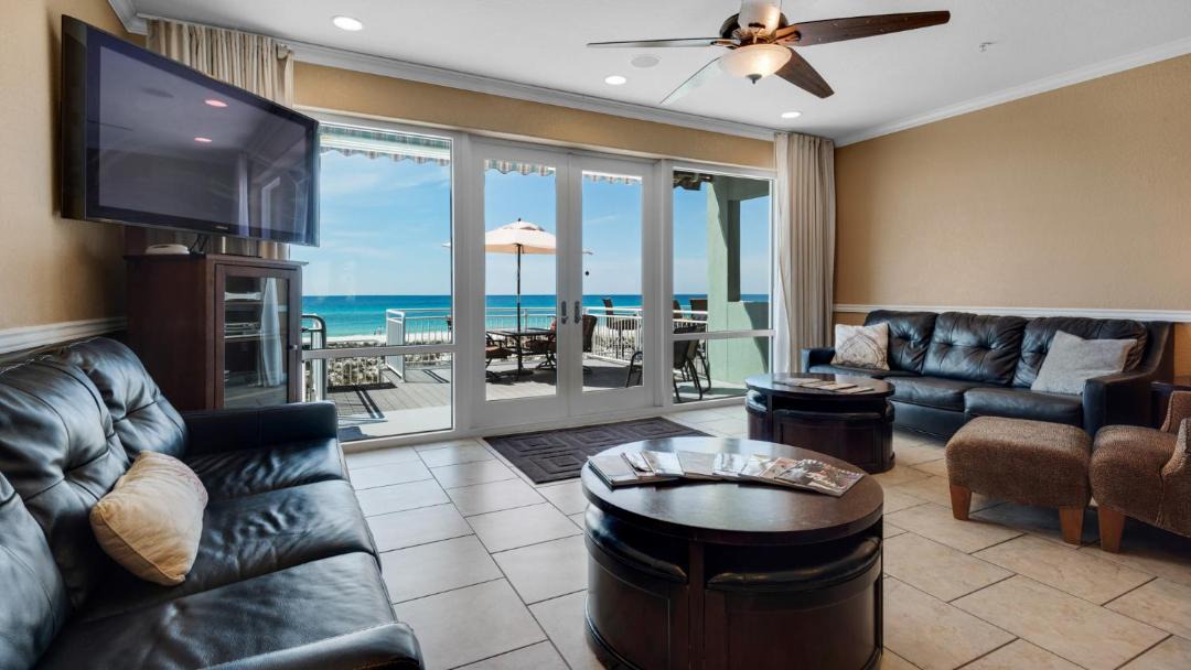 Photo of Livingroom in White Sands