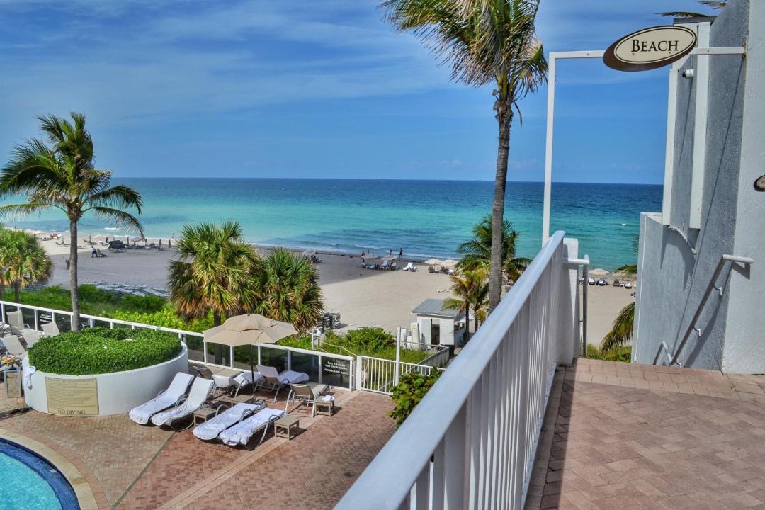 Photo of Others in Sunny Isles Beach