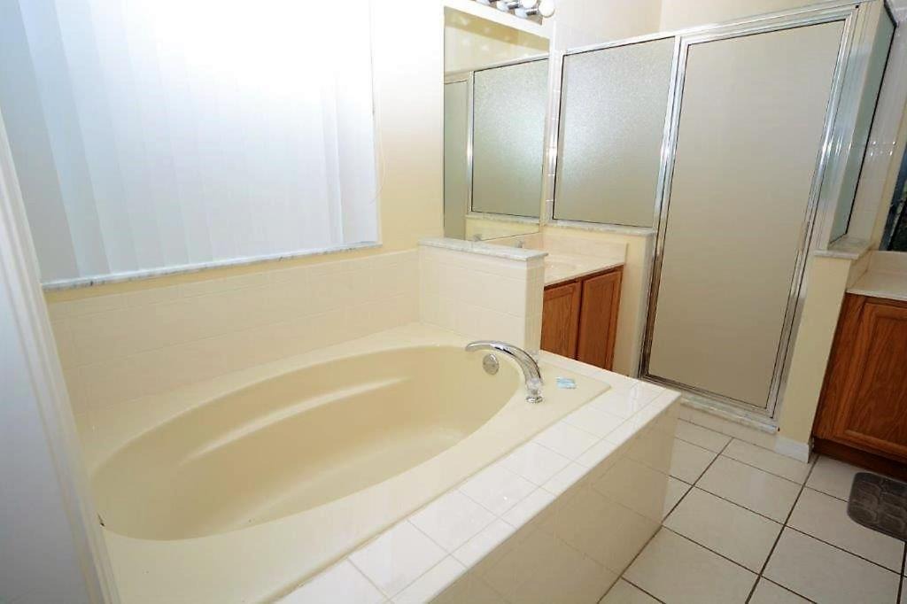 Photo of Bathroom in Tuscan Ridge