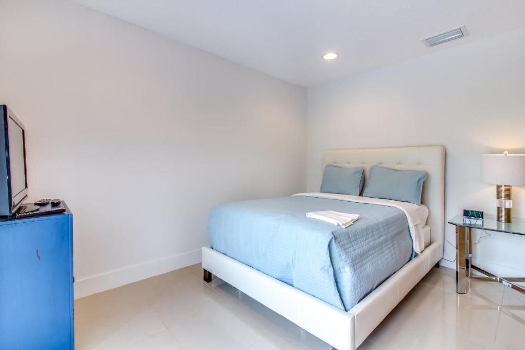 Photo of Bedroom in Highland Lakes