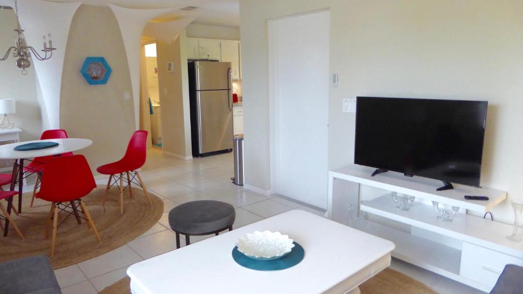 Photo of Livingroom in South Palm Park Neighborhood Association