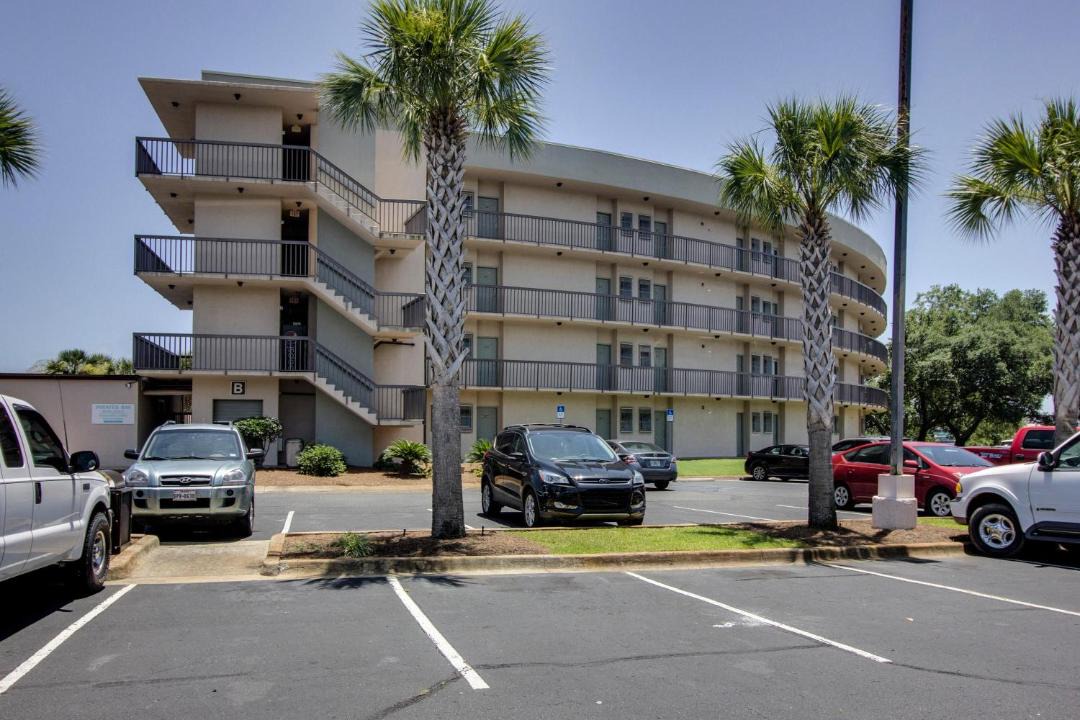 Photo of Buildings in Fort Walton Beach