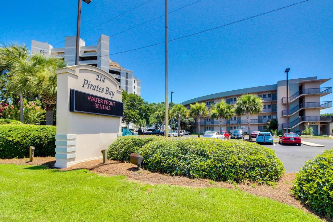 Photo of Buildings in Fort Walton Beach