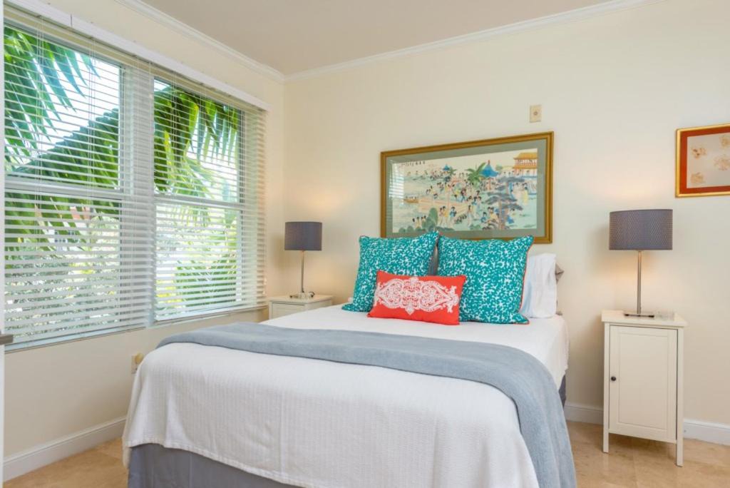 Photo of Bedroom in South Pointe