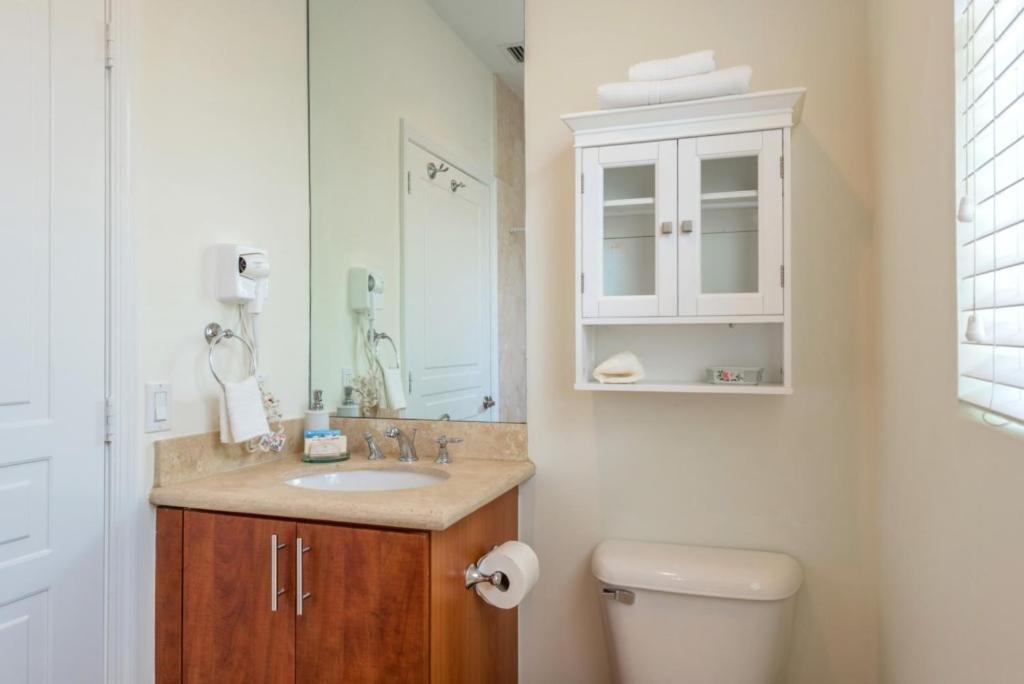 Photo of Bathroom in South Pointe