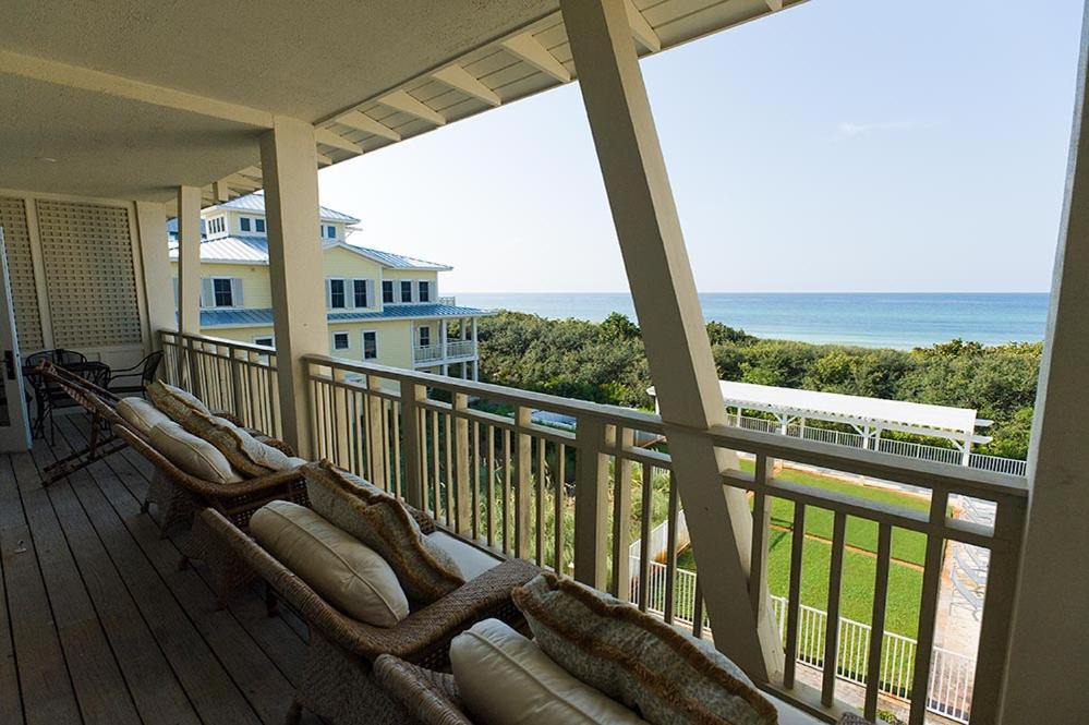 Photo of Patio Balcony in Gulf District