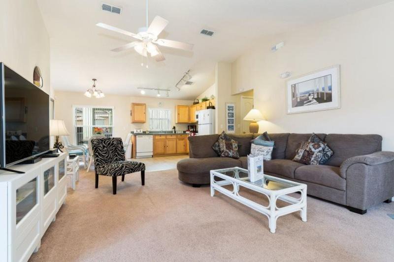 Photo of Livingroom in Sunrise Lakes