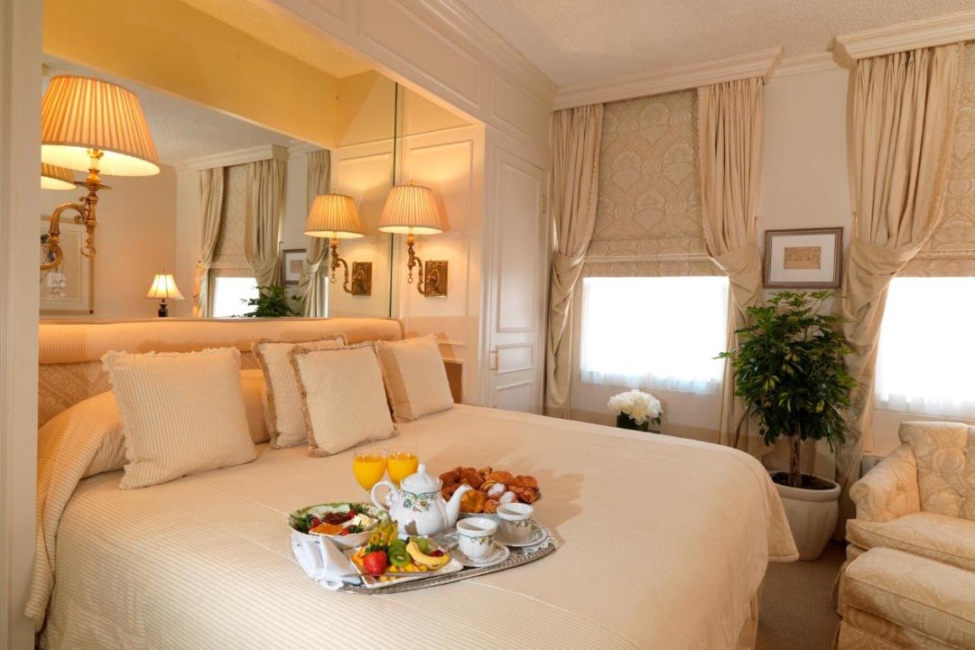 Photo of Bedroom in Palm Beach