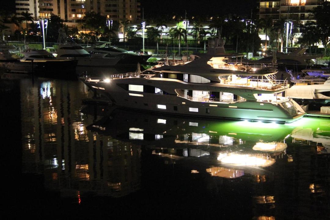 Photo of Others in Aventura