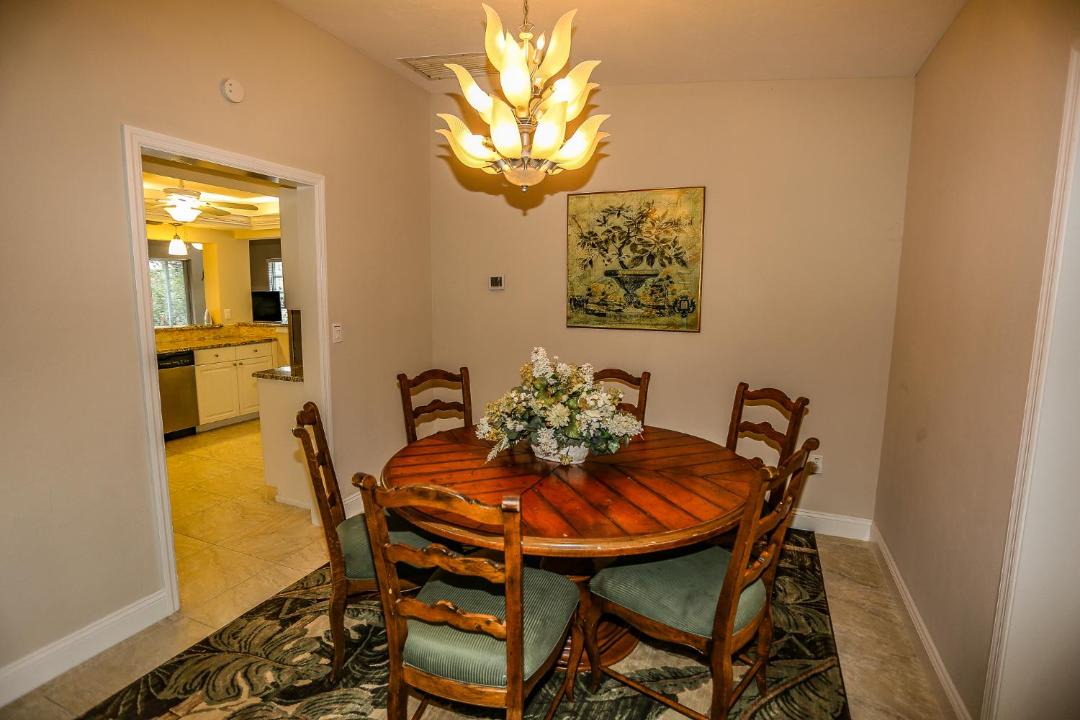 Photo of Livingroom in Siesta Isle